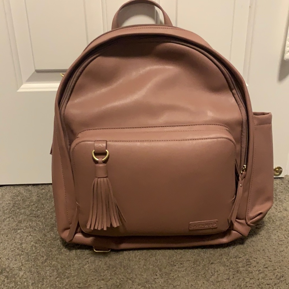 Skip Hop Greenwich diaper bag